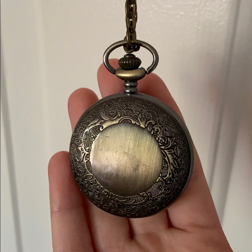 Clock Locket Necklace - Picture 4 of 4